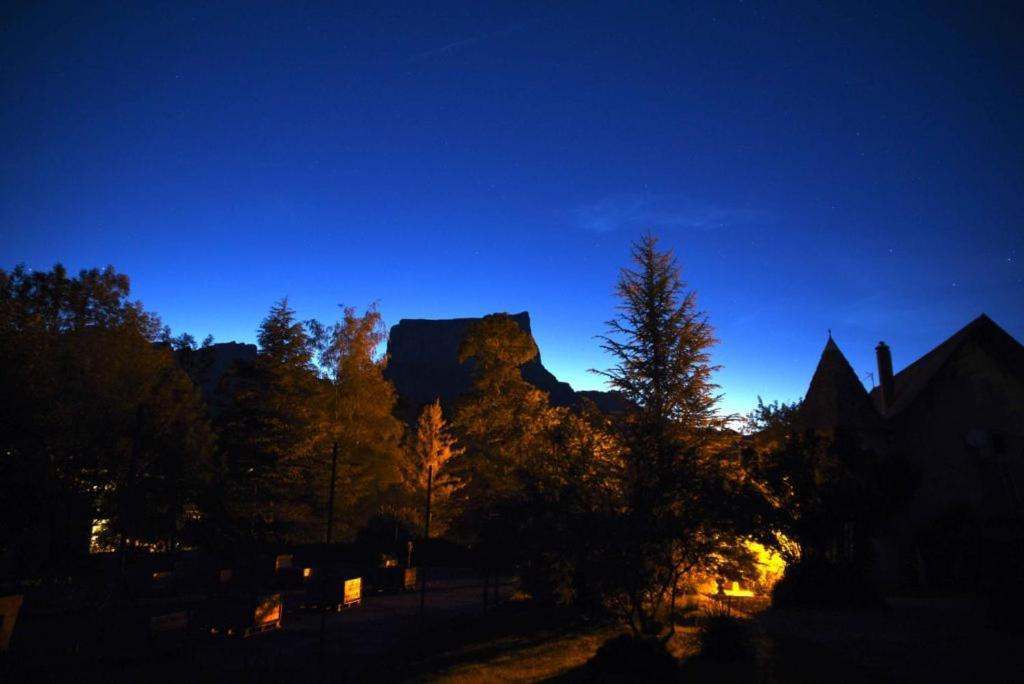 Château de Passières Chichilianne Exterior foto